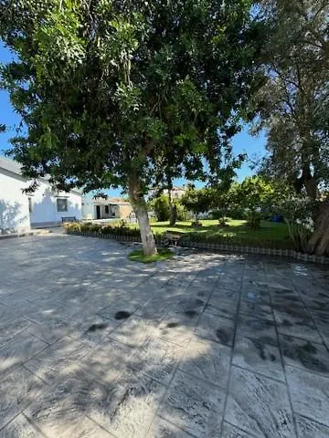 Lurasejo Villa Cádiz 0*,